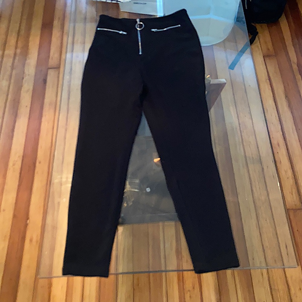 Never worn skinny pants